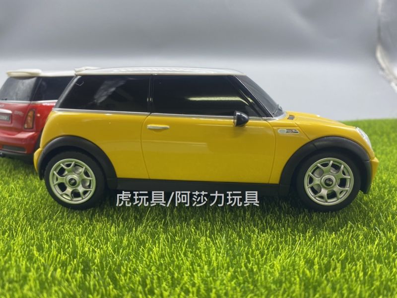 MINI Cooper 1/24 遙控車 