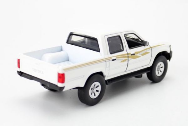1:32 高仿真 新版 TOYOTA 皮卡 海力克斯 貨卡 HILUX 
