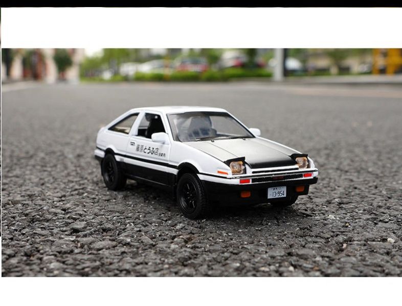 1:32 頭文字D  AE86 1/32 合金車 