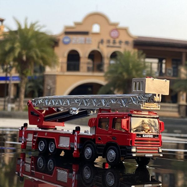 凱迪威 1:50 合金 雲梯車  消防車 