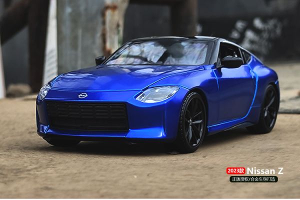 授權 尼尚 2023 Z 合金車 模型車 1/24 1:24 美馳圖 