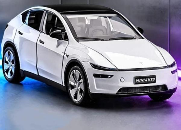 1:32 特斯拉 煥新Y 合金車 1/32 