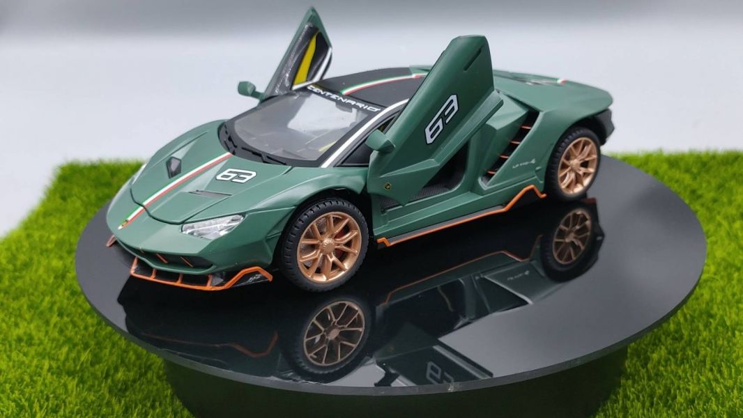 1/24 藍寶堅尼 LP770 63 仿真合金車 