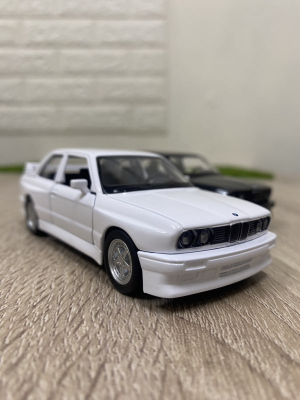 1:36 多款復古車 BMW E30 M3 