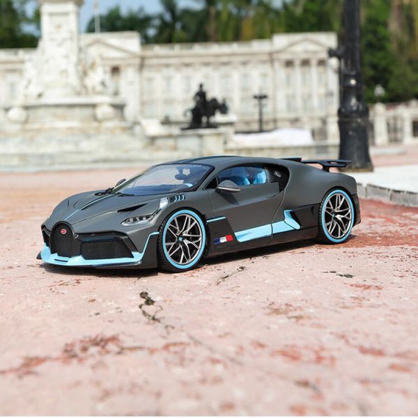 布加迪 Bugatti Divo 1/24 合金車 
