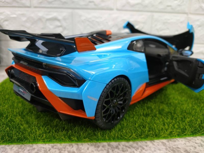 1:14 藍寶堅尼 Huracan STO 遙控車 