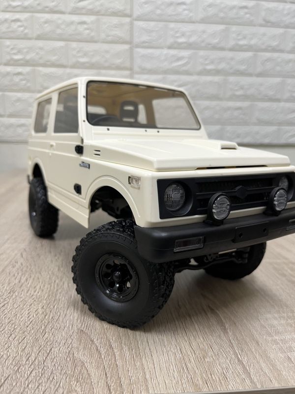 1:10 授權 Jimny 吉姆尼 越野車 