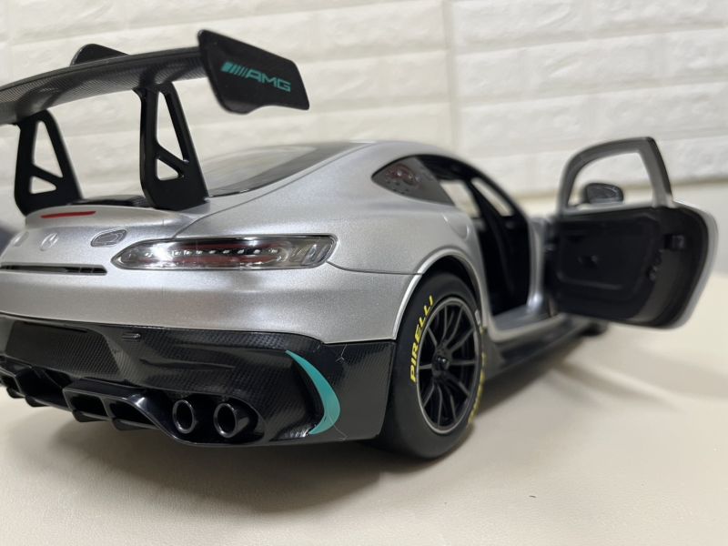 1/14 BENZ AMG GT2 遙控車 1:14 