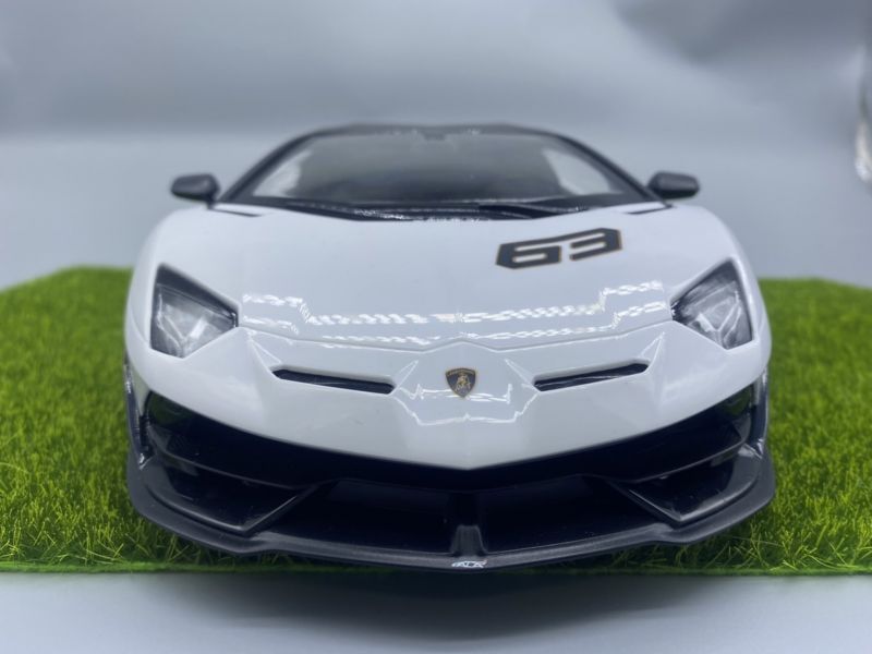 1:14 藍寶堅尼 大牛 SV SVJ 遙控車 