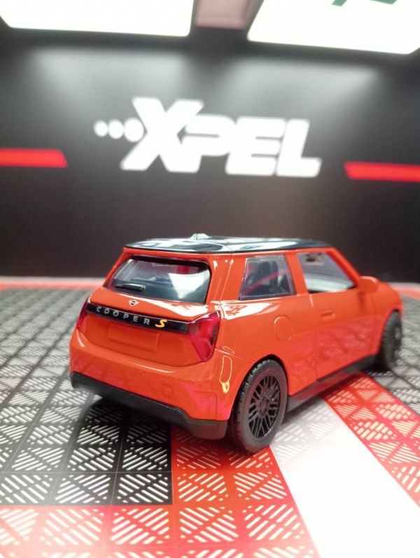 MINI cooper 合金車 1:43 1/34 #106 彩珀 