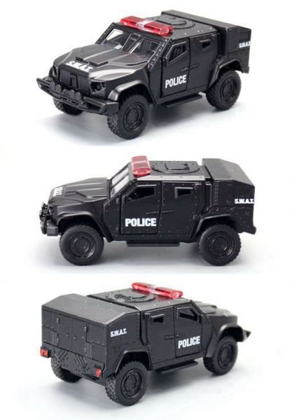 馬珂達 虎式軍用裝甲車 正版授權 1：36 1/36 合金車 迴力車 