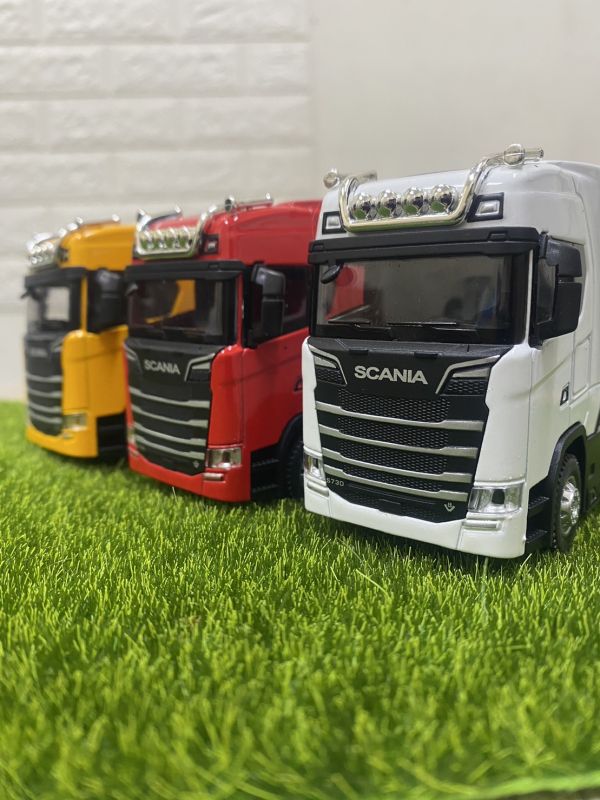 1:36 Scania 斯坎尼亞 合金車頭 