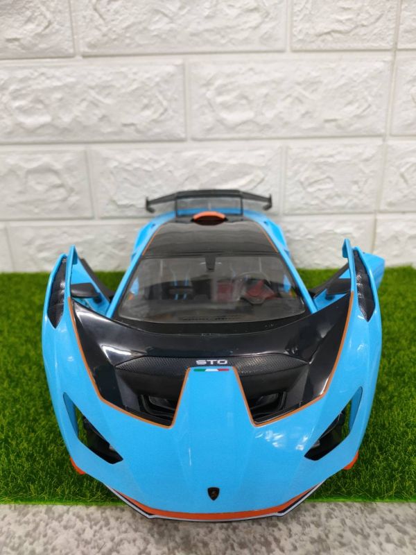 1:14 藍寶堅尼 Huracan STO 遙控車 