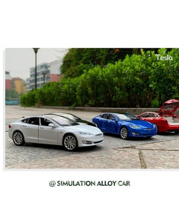 1:32 特斯拉 Model S 1/32 合金車 