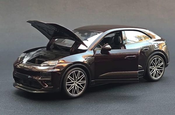 1/24 比美高 保時捷 MACAN Electric 休旅車 跑車 合金車 1:24 