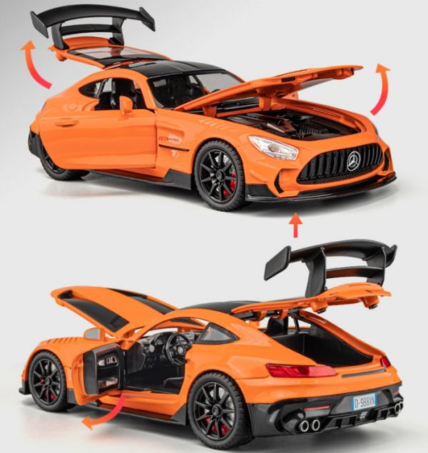 1/22 重裝 AMG GT 合金車 