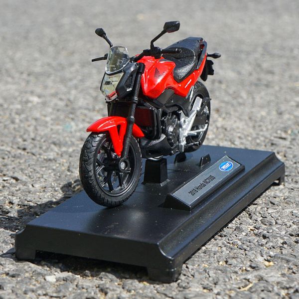 1:18 HONDA 本田 NC750S 
