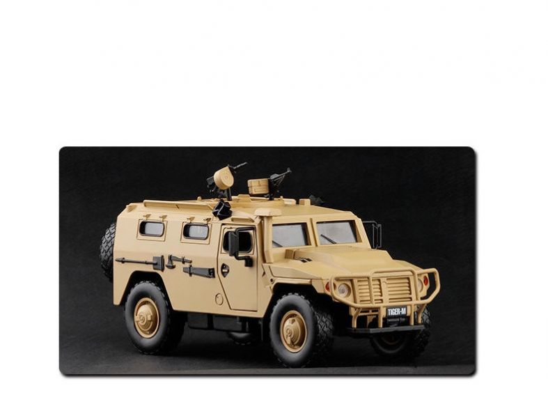 1:32 俄羅斯 虎式裝甲車 1/32 合金車 