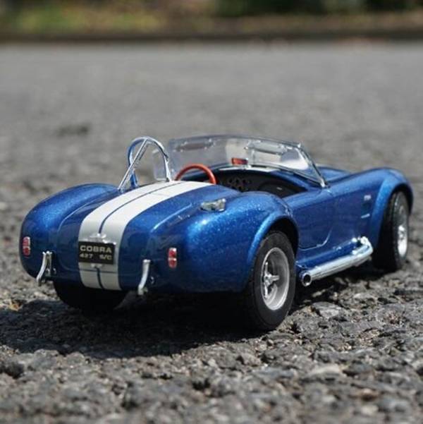 1/24 welly 眼镜蛇 1965 SHELBY 謝爾比 