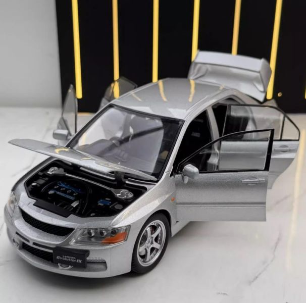 1/24 三菱 EVO 9 EVO9 1:24 