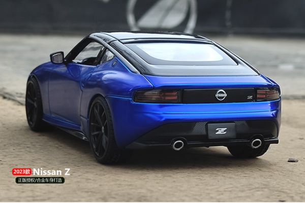 授權 尼尚 2023 Z 合金車 模型車 1/24 1:24 美馳圖 