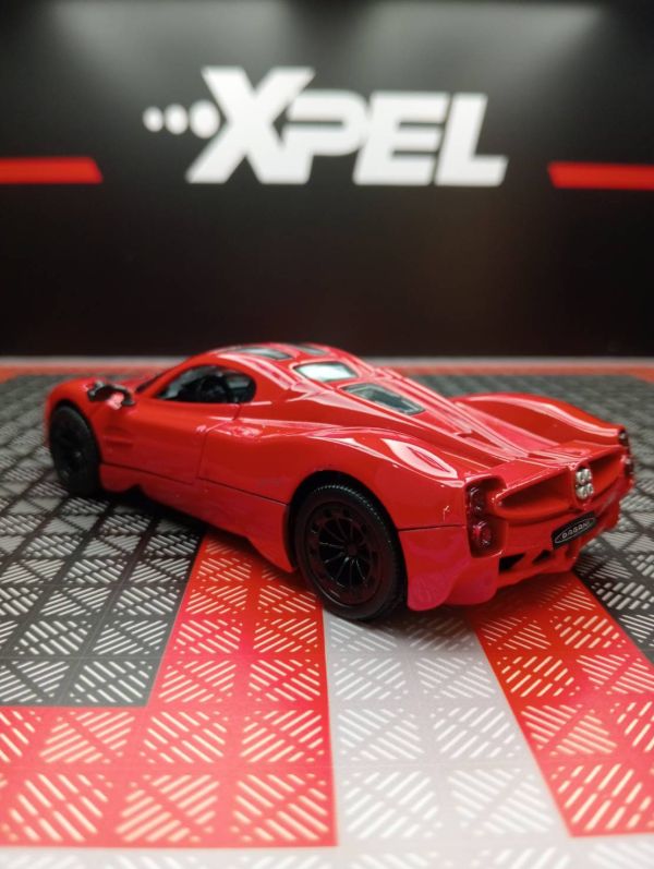 1/36 帕加尼 烏托邦 Pagani Utopia 1:36 