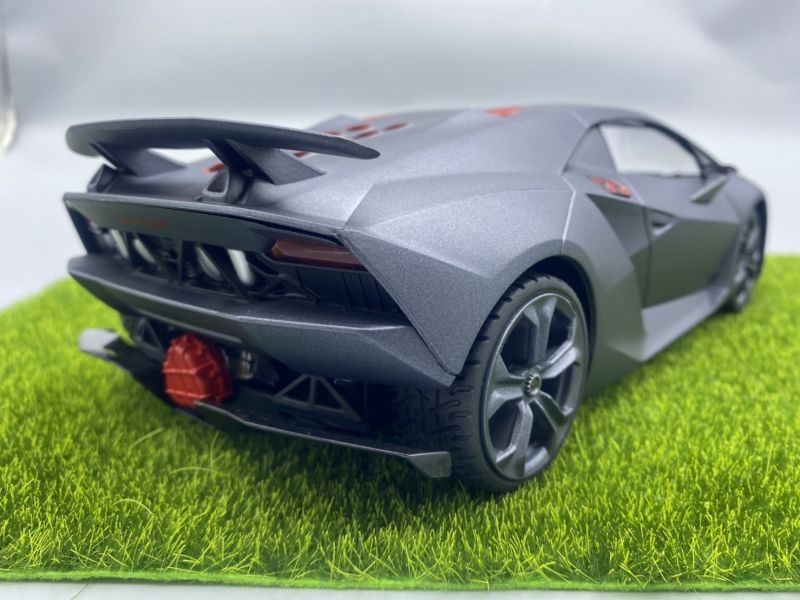 藍寶堅尼 第五元素 概念 1/14 遙控車 
