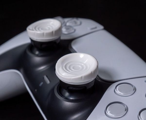 KontrolFreek - CQC RUSH 頂級 3D 類比套 桿套 / PS4 5 XBOX / 台灣公司貨 KontrolFreek,CQC RUSH,類比套,止滑,PS4,PS5,白色,XBOX,類比
