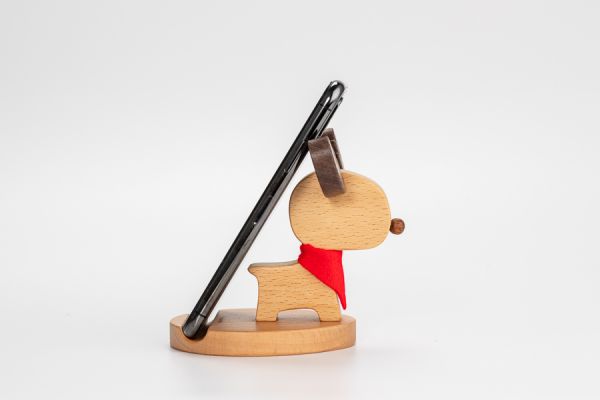 Reindeer phone holder 木匠,木匠兄妹,禮物,精品,辦公用品,居家用品,居家裝飾,台灣製造,交換禮物,造型,生日禮物,年節禮物,聖誕禮物,馴鹿,麋鹿,手機座,手機架,療癒