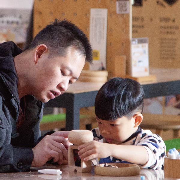 工廠導覽 |【工廠見學小旅行】| 3人同行票券 | 120分鐘 沉浸體驗 | 工廠 導覽 木工 手作 開放工廠,工廠導覽,木工手作,沉浸體驗,3人同行票券