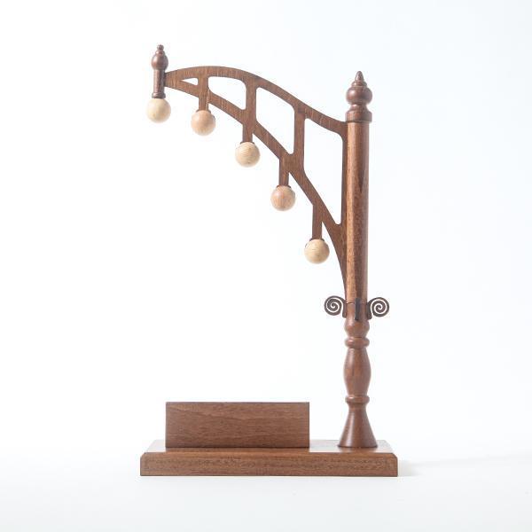 客製化禮品(ODM)-基隆鈴蘭燈名片座 木匠,木匠兄妹,客製,獨一無二,居家,商業,木製,台灣製造,造型,收納,置物,聯名,精品,禮物,設計,LOGO,立體象棋,象棋,天龍八部