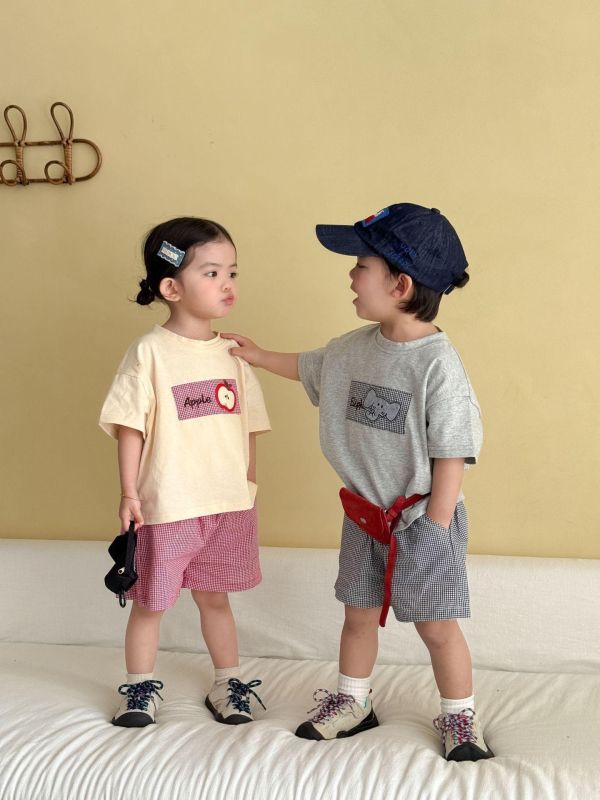 蘋果/大象布標上衣+格紋短褲套裝 