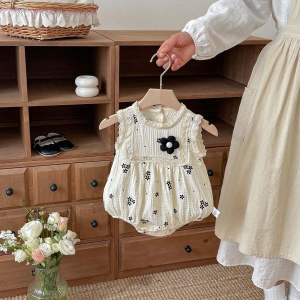 抓皺棉立體小花後開釦包屁衣 