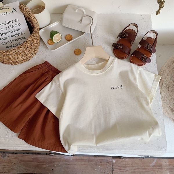 黑白塗鴉印花休閒上衣 