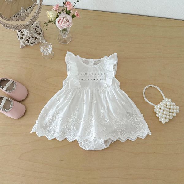 立體小花壓紋蕾絲包屁裙 