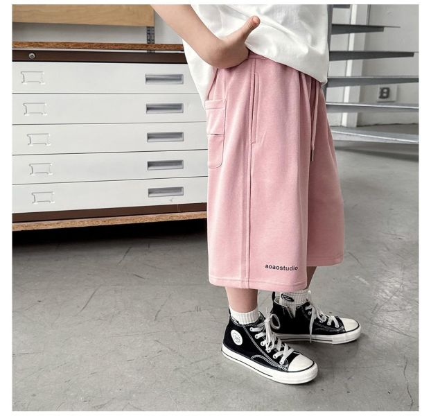 字母印花素色抽繩寬鬆短褲 