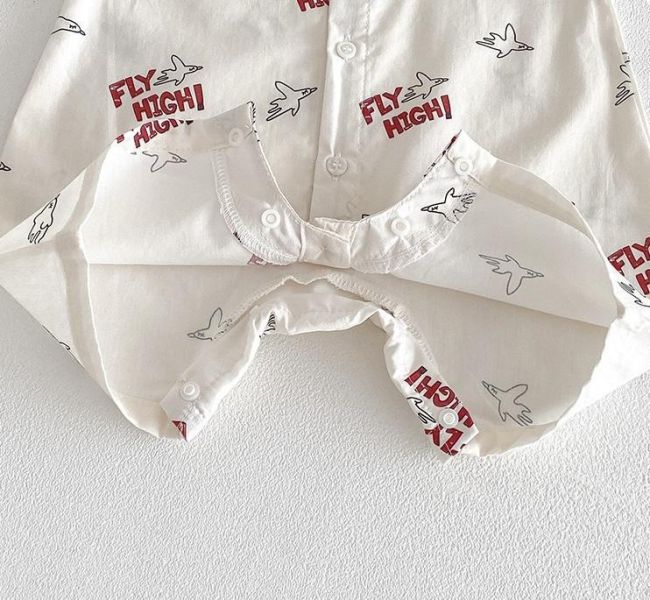 可拆式領帶-個性字母翻領連身裝 