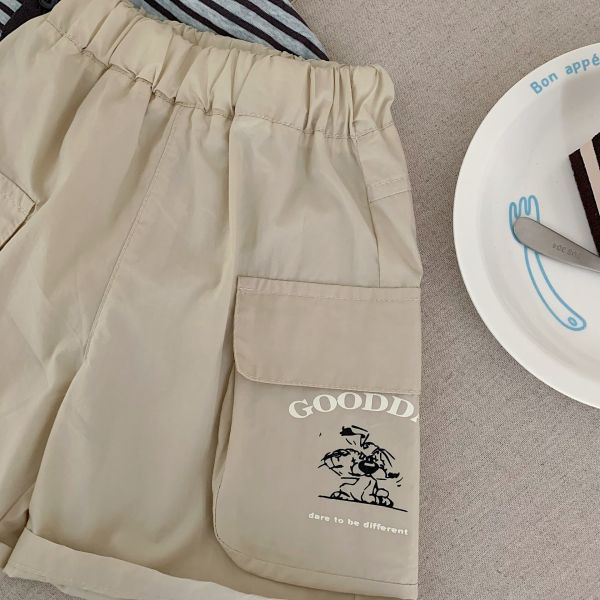 素色工裝大口袋塗鴉休閒短褲 