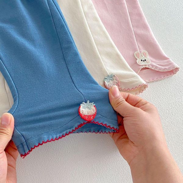 草莓兔子修身長腿喇叭褲 