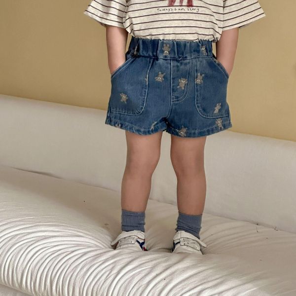 百搭小兔子刺繡牛仔短褲 