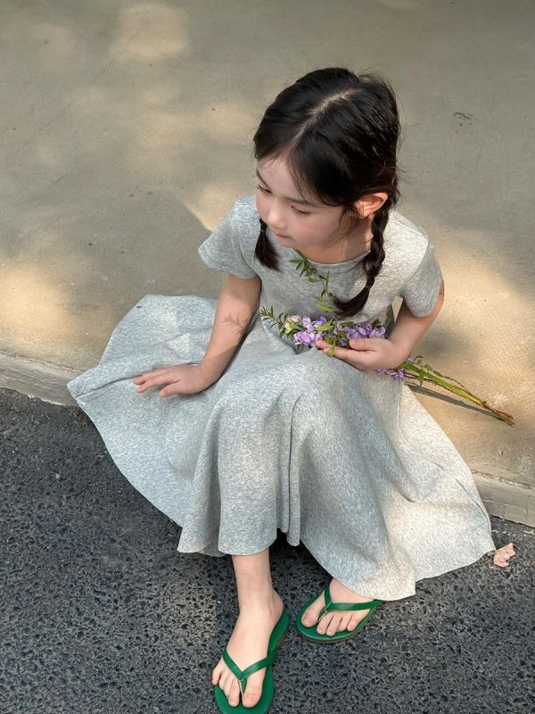 素色彈力針織大裙擺洋裝(4色) 