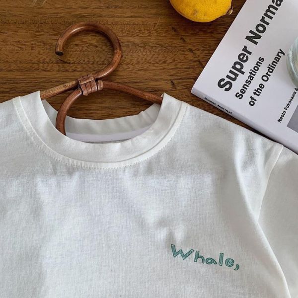 海洋動物鯨魚印花素色上衣 