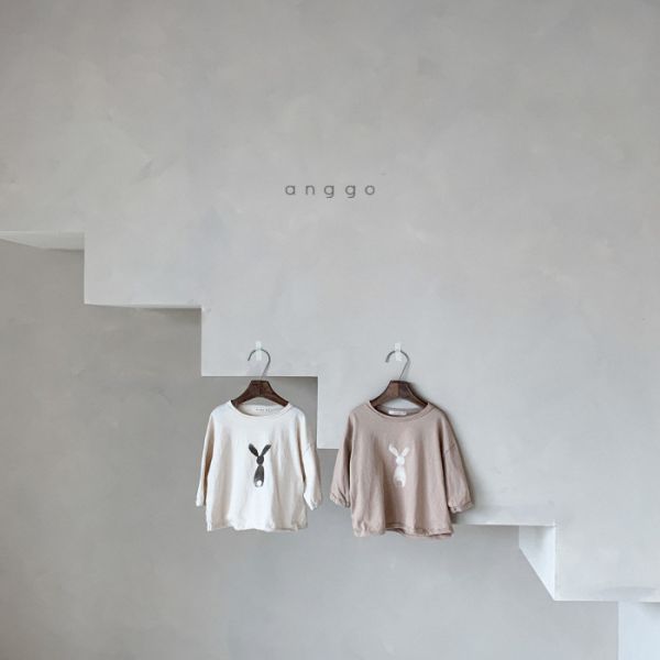 不修邊薄款兔子印花上衣 