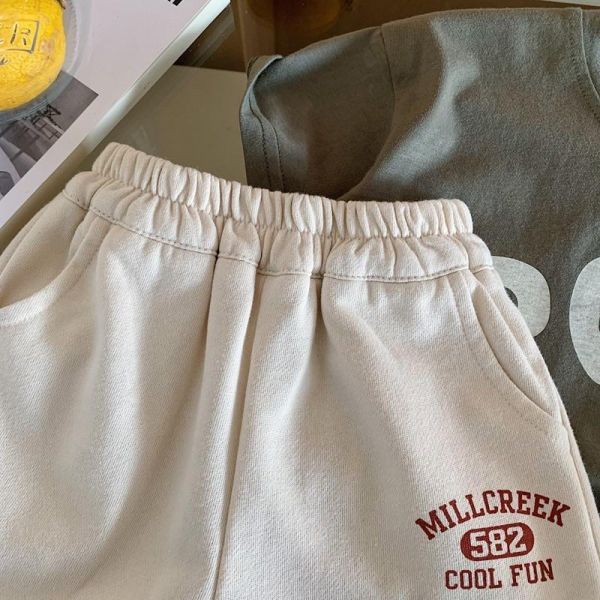 運動風字母狗狗印花五分棉短褲 