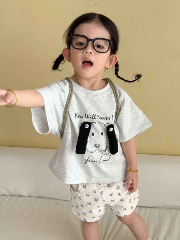 立體狗狗耳朵素色T恤上衣 