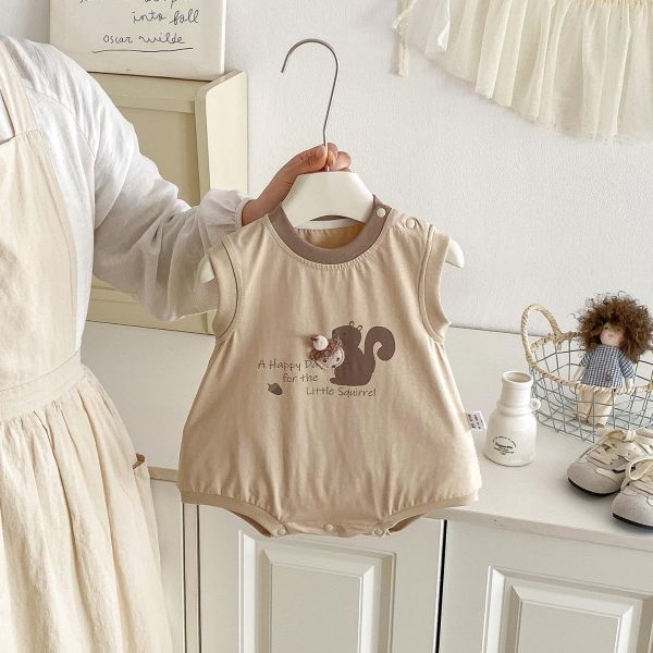 可愛松鼠榛果背心式包屁衣 
