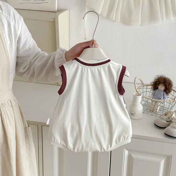 簡約字母小熊撞色包屁衣 