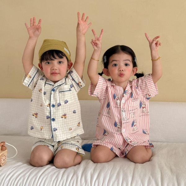 男女童可愛格紋卡通居家套裝 