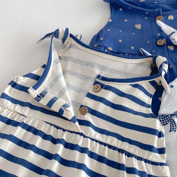 雙釦印花綁繩背心式連身裝 