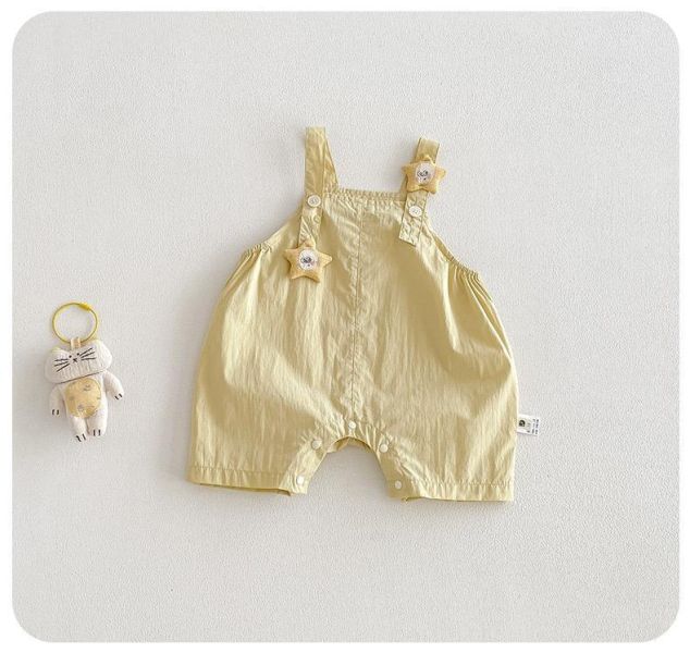 彈力條紋背心+星星娃娃吊帶褲 